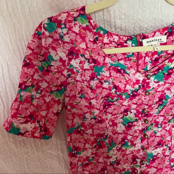 💚3/$15💚 MONTEAU | SMALL | Pink Floral Short Sleeve Sweet Heart Neck Mini Dress - Picture 4 of 8